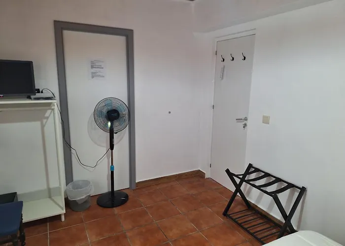 Adamas Alojamento de Acomodação e Pequeno-almoço *