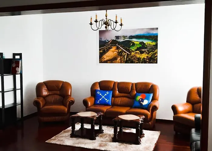 Adamas Bed and Breakfast *