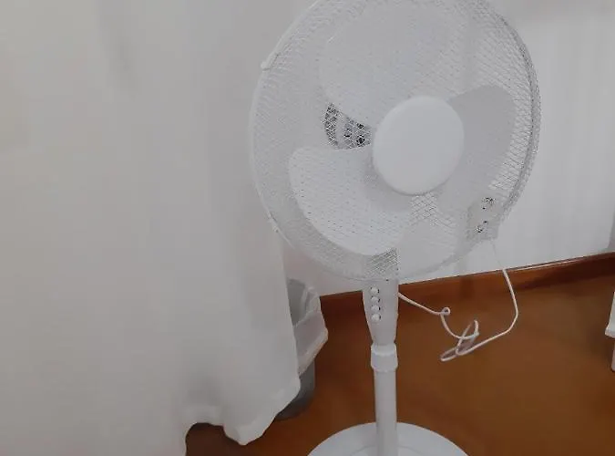 Adamas Bed & Breakfast *