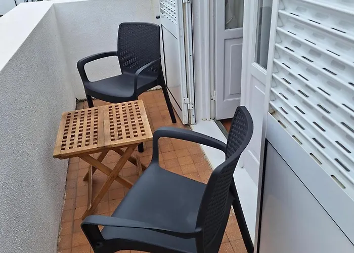 Adamas Πόντα Ντελγκάντα