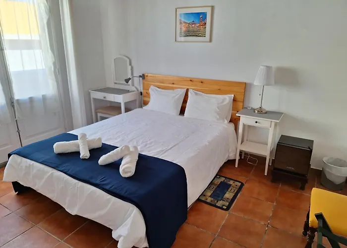 Adamas Πόντα Ντελγκάντα